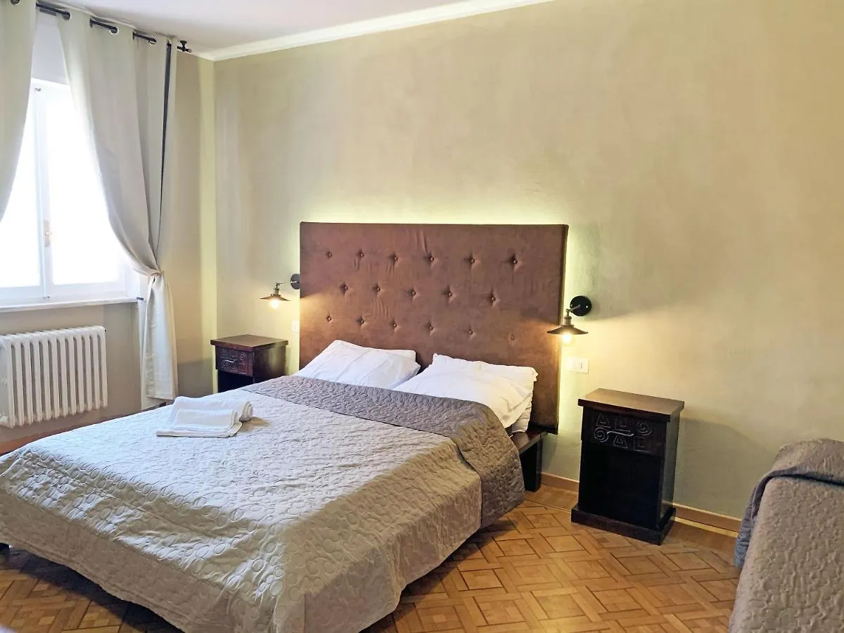 Bed & Breakfast L'Attico di Piazza Mazzini Rooms Lecce