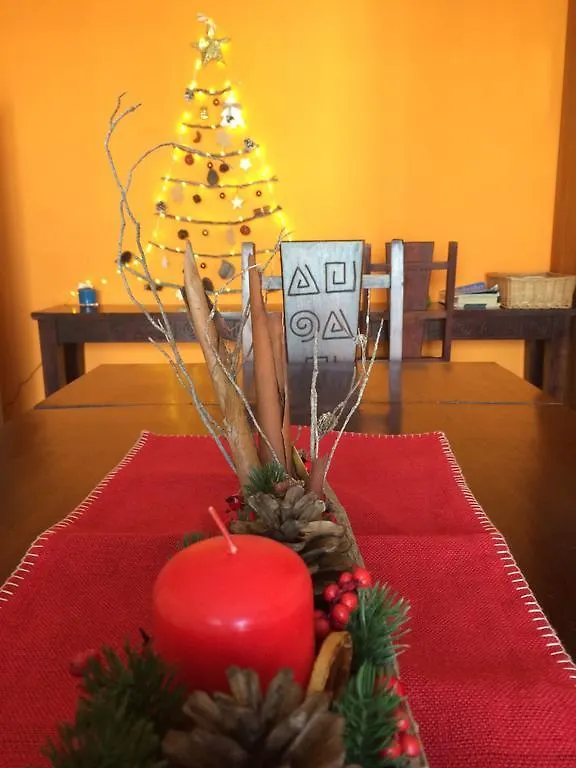 ** Alojamento de Acomodação e Pequeno-almoço L'Attico Di Piazza Mazzini Rooms Lecce Itália